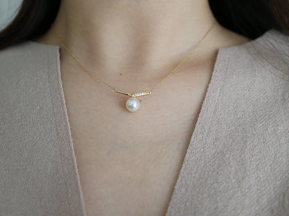 7.5mm Akoya Pearl Mermaid Tail Pendant Necklace - KOKOPEARLJEWELRY - 4