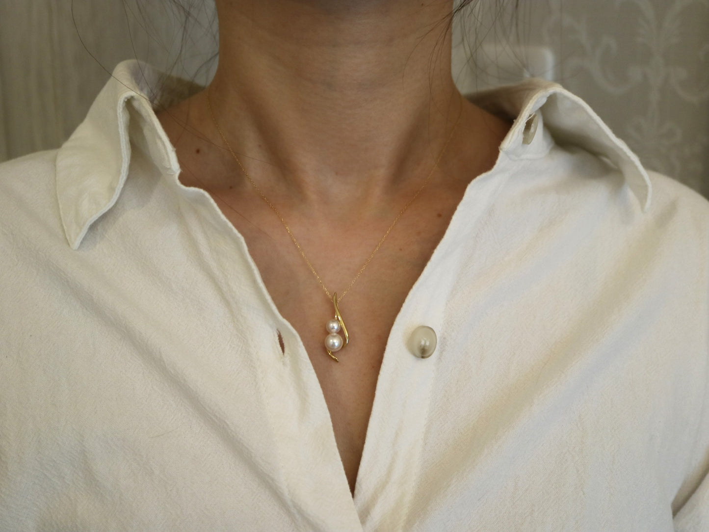 5.5+7.0mm AkoyaPearl豌豆荚吊坠项链 18K黄金