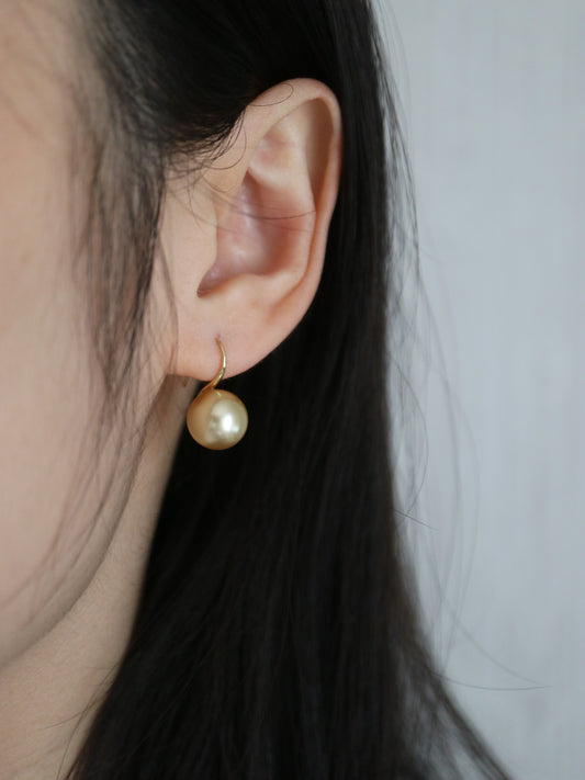 10mm ゴールデン サウス シー パール ドロップ フック イヤリング 18K イエロー ゴールド
