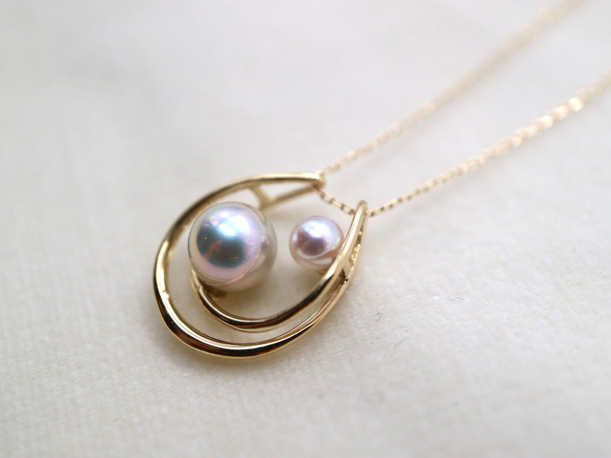 Two Akoya Pearls Crescent Moon Pendant Necklace 18K Yellow Gold