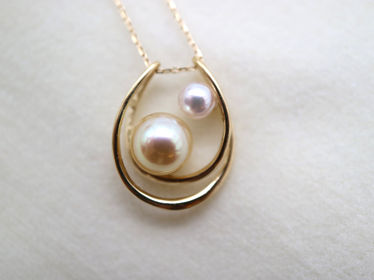 Two Akoya Pearls Crescent Moon Pendant Necklace 18K Yellow Gold