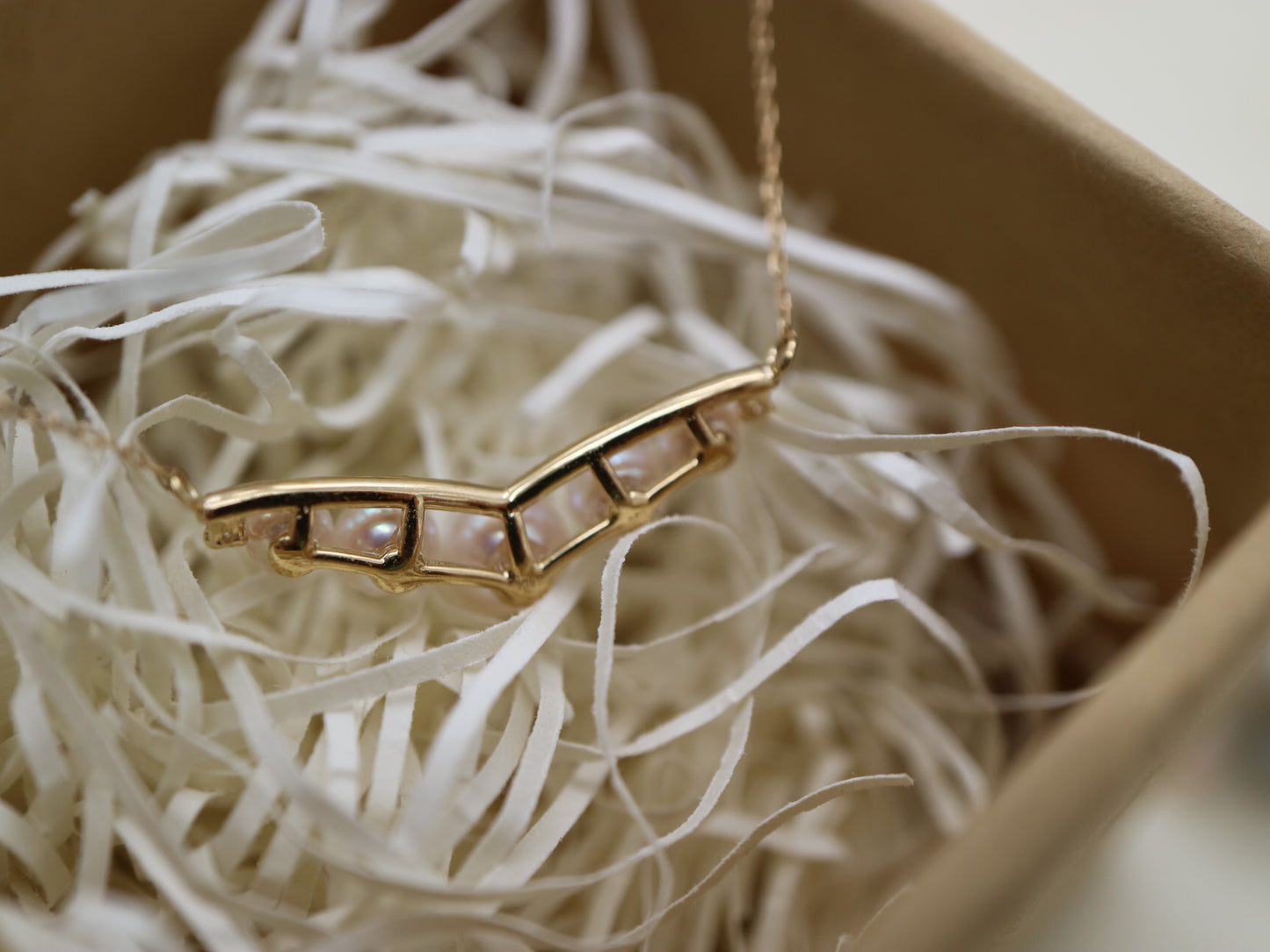 3-5.5mm グラデーションサイズのアコヤ真珠ダイヤモンドバーペンダントネックレス 18K イエローゴールド
