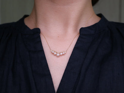 3-5.5mm Gradient Sized Akoya Pearl Diamond Bar Pendant Necklace 18K Yellow Gold