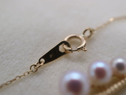 3-5.5mm Gradient Sized Akoya Pearl Diamond Bar Pendant Necklace 18K Yellow Gold