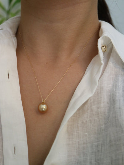 11mm Golden South Sea Pearl Diamond Pendant Necklace 18K Yellow Gold - KOKOPEARLJEWELRY - 3