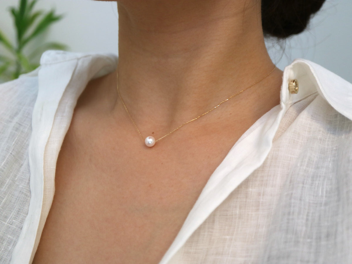 10K Gold Japanese Akoya Floating Pearl Pendant Necklace, 8.5–9.0mm