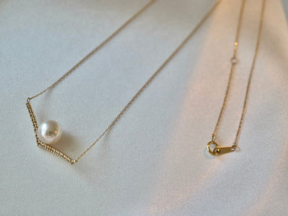 7.5mm Akoya Pearl Topaz V Shaped Pendant Necklace 10K Yellow Gold - KOKOPEARLJEWELRY - 5