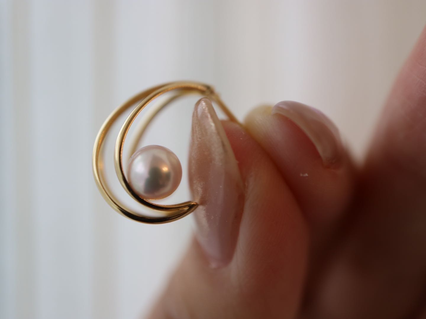 5.5mm アコヤ真珠 三日月 フープ イヤリング 18K イエローゴールド