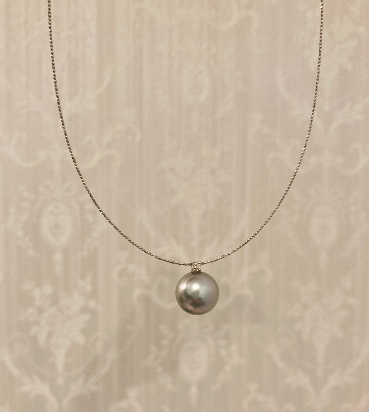 12mm グレー タヒチアン パール ダイヤモンド ペンダント ワイヤー ネックレス 18K ホワイト ゴールド