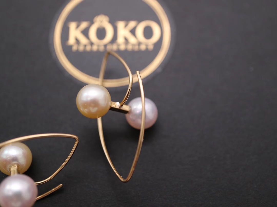 6.5mm Double Color Akoya Pearl Marquise Shaped Hoop Earrings 18K Yellow Gold
