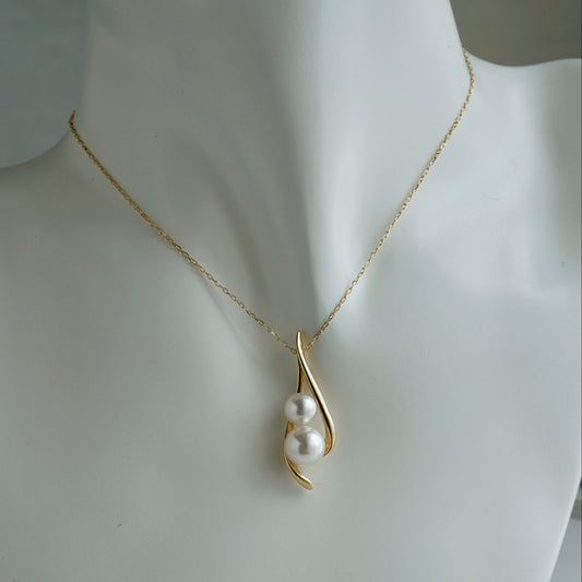 5.5+7.0mm AkoyaPearl豌豆荚吊坠项链 18K黄金