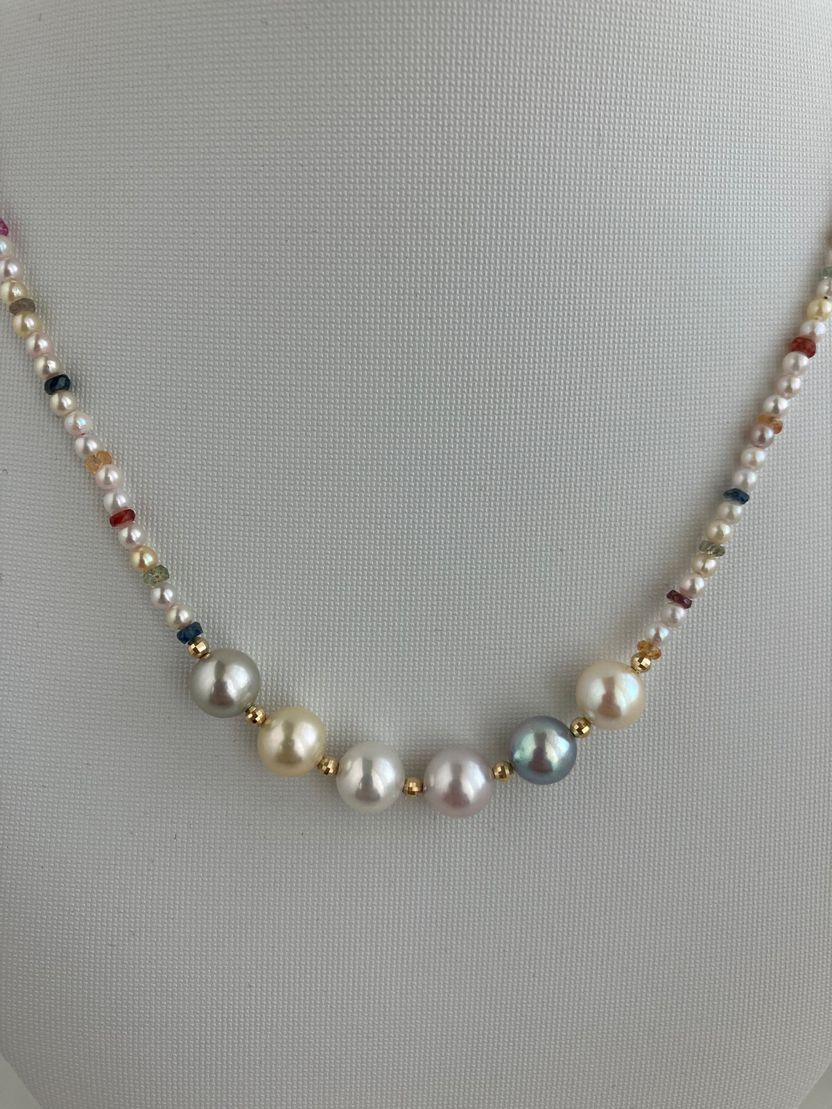 Rainbow Color Sapphire ＆ Rare 2.0-2.5mm Mixed Color Akoya Pearl Beads Strand Necklace 18K Yellow Gold