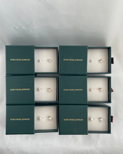 18K Gold Akoya Pearl Stud Earrings, White Round, 6–7.5mm - KOKOPEARLJEWELRY - 8