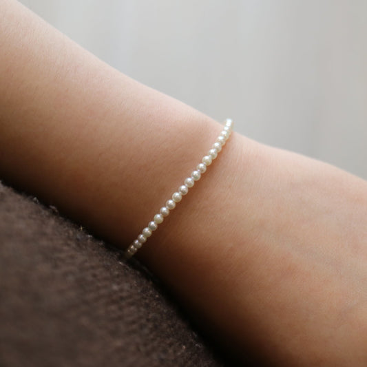 Rare 2.5mm Akoya Pearl Beaded Bracelet in 18K Yellow Gold