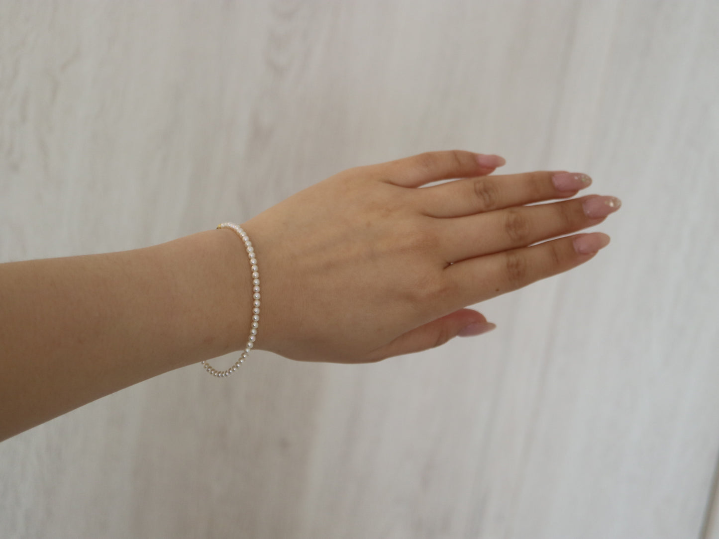 希少サイズの 2.5mm アコヤ真珠ビーズブレスレット 18K イエローゴールド