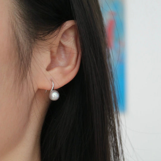 7.0mm Natural Silver Gray Akoya Pearl Drop Hook Earrings 18K White Gold