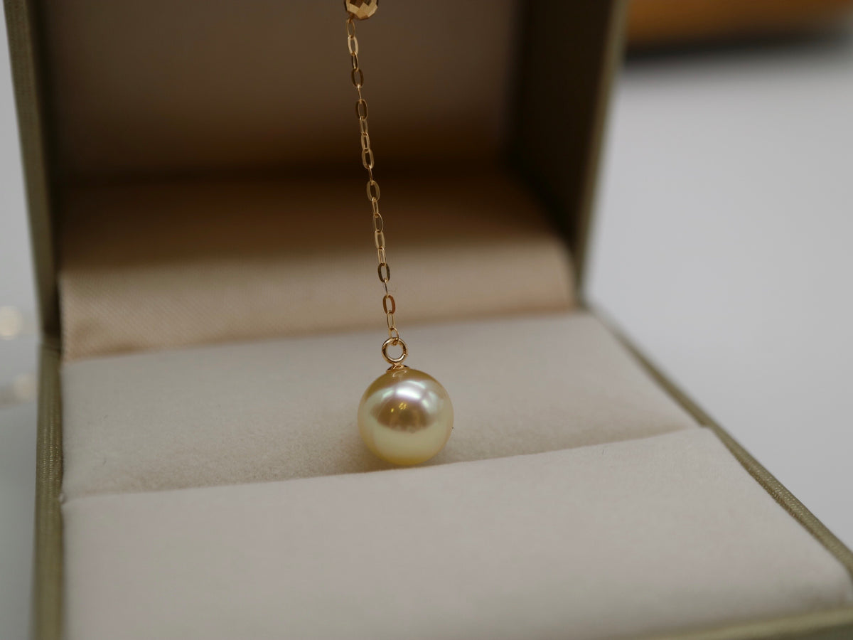 8.0mm Natural Cream Golden Akoya Pearl Adjustable Y Necklace 18K Yellow Gold