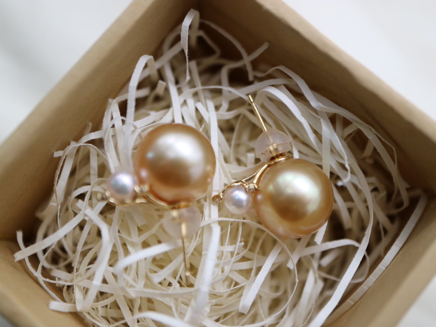 10mm ゴールデン サウス シー パール 4mm ホワイト アコヤ パール ダイヤモンド イヤリング 18K イエロー ゴールド