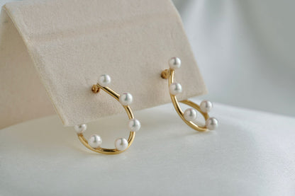 Rare Size 2.5mm Akoya Pearl Curved Hoop Earrings 18K Yellow Gold