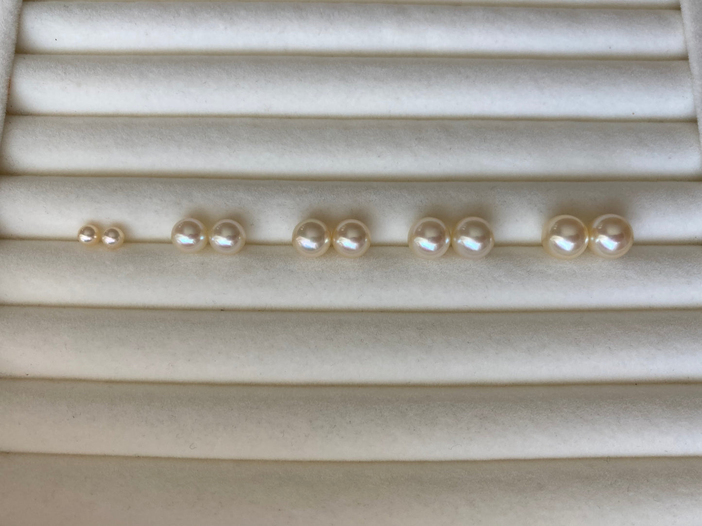 6.5mm 7.5mm ナチュラル クリーム ゴールデン アコヤ パール イヤリング 18K ゴールド