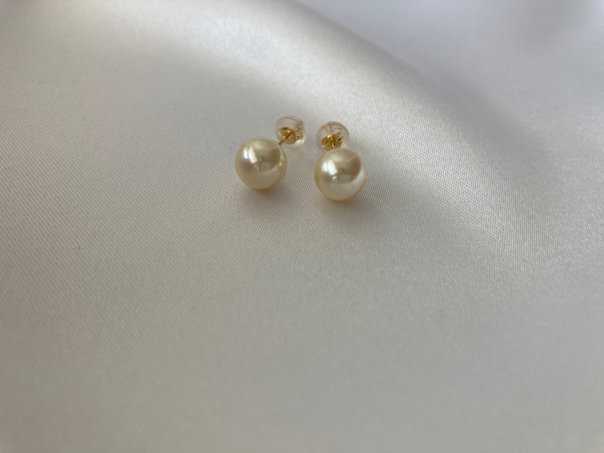 Pierced/Clip-On Type | 6.5mm 7.5mm Natural Cream Golden Akoya Pearl Earrings 18K Gold