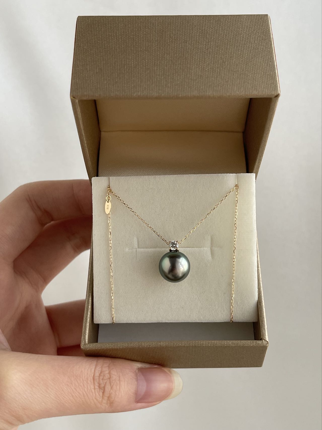 10mm Black Tahitian Pearl Diamond Pendant Necklace 18K Yellow Gold