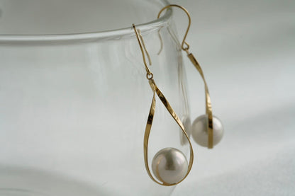 7.5mm Akoya Pearl Teardrop Hook Earrings 18K Yellow Gold - KOKOPEARLJEWELRY - 7