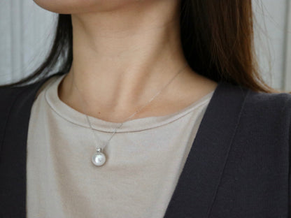 10mm 11mm White South Sea Pearl Diamond Pendant Necklace 18K Gold - KOKOPEARLJEWELRY - 1